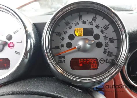 2005 Mini Cooper S z USA, uszkodzony, nr VIN WMWRH33495TF81939